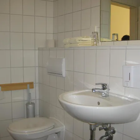 Doppelzimmer Gaestehaus Muehlenstein Apartment